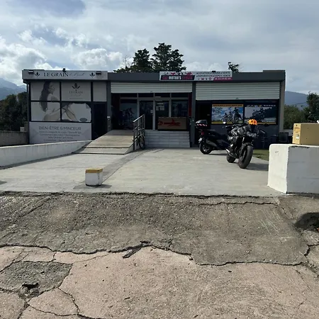 N 79 Moriani Apartment *